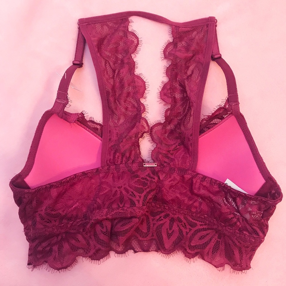 Victoria’s Secret Ruby Lightly Lined Bra size XS - Picture 2 of 2